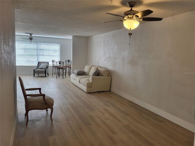 5521 80TH STREET N 312, St Petersburg, FL 33709