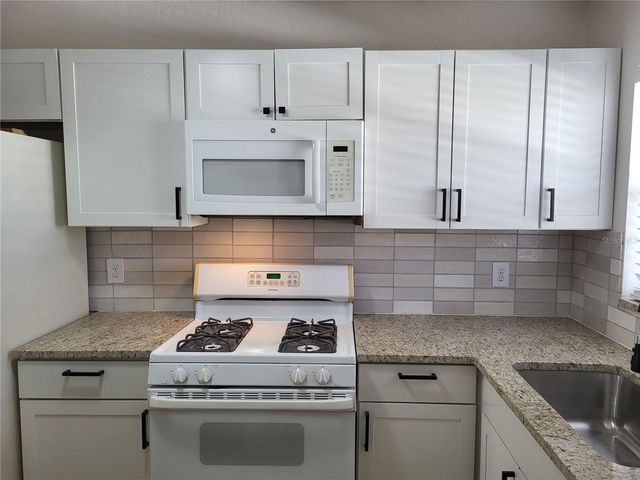 5521 80TH STREET N 312, St Petersburg, FL 33709