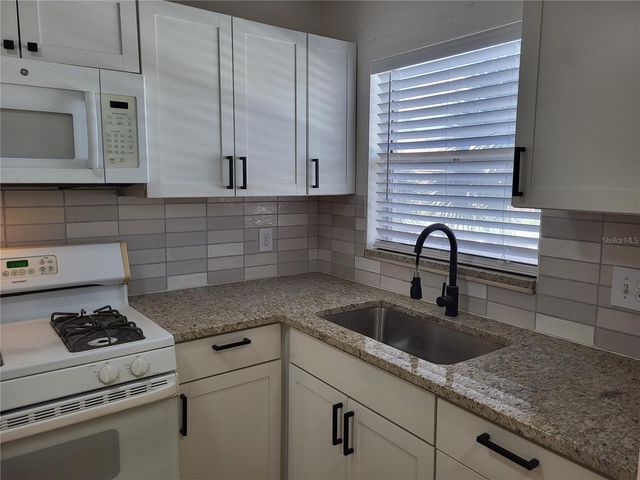 5521 80TH STREET N 312, St Petersburg, FL 33709