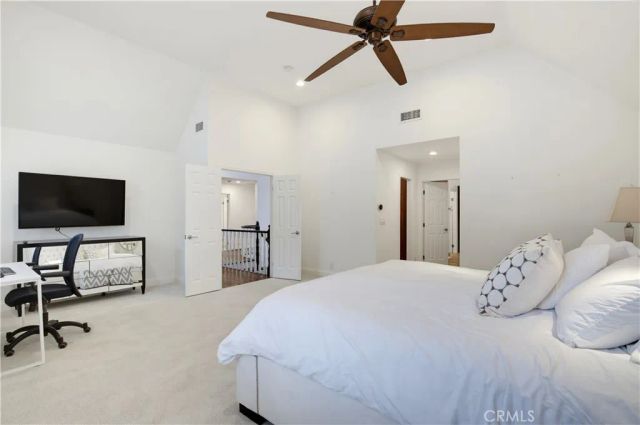 4155 Vicasa, Calabasas, CA 91302