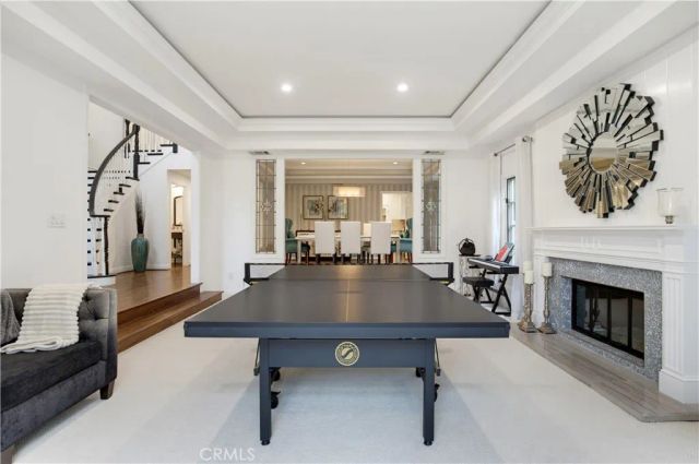 4155 Vicasa, Calabasas, CA 91302