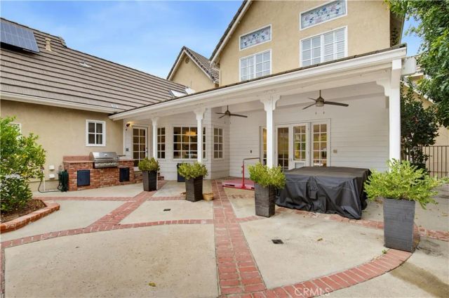 4155 Vicasa, Calabasas, CA 91302