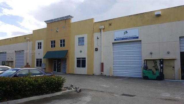 3241 NW 82 Avenue, Doral, FL 33122