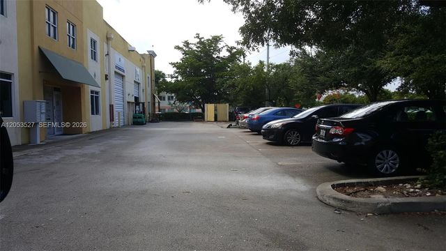 3241 NW 82 Avenue, Doral, FL 33122