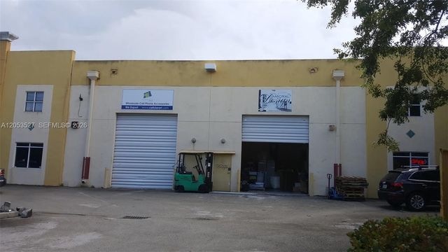 3241 NW 82 Avenue, Doral, FL 33122