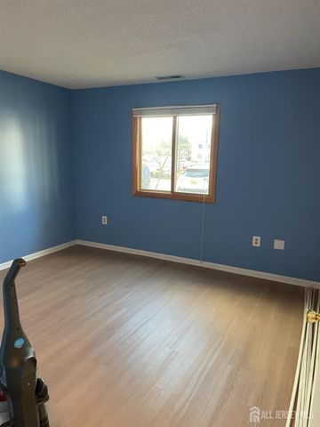 2107 Raven's Crest Drive, Plainsboro, NJ 08536