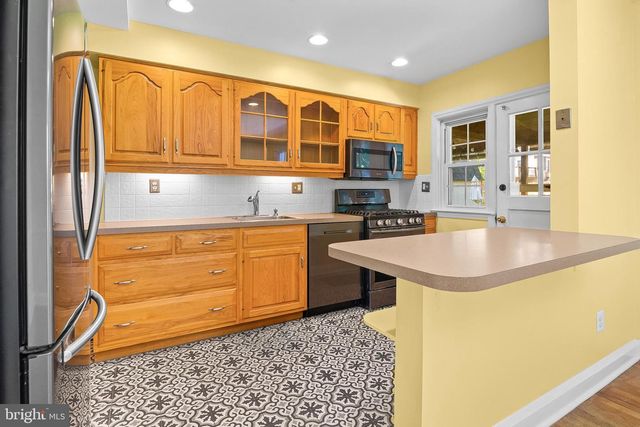 48 LYNDALE AVE, Nottingham, MD 21236