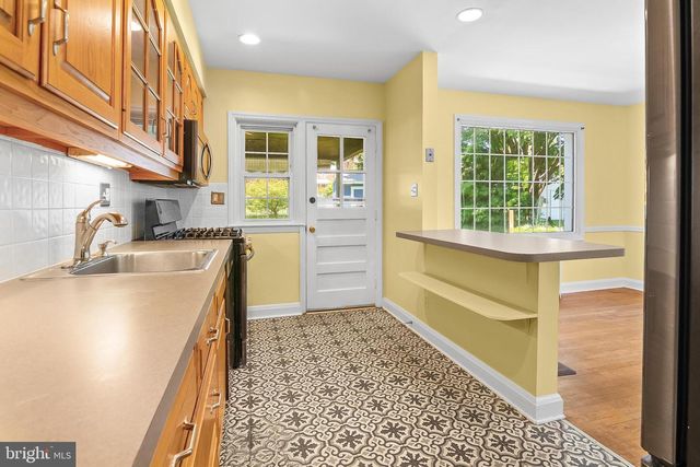 48 LYNDALE AVE, Nottingham, MD 21236