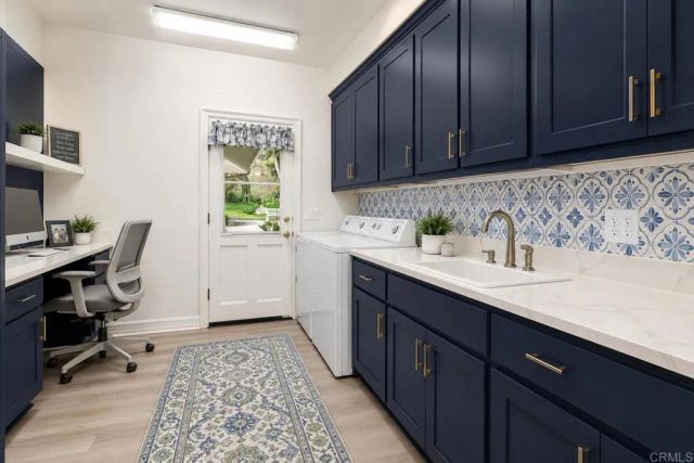 4327 Hollyhill Road, Vista, CA 92084