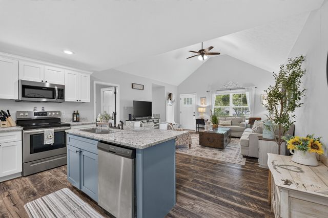 371 Holly Grove Rd, Lewisburg, TN 37091