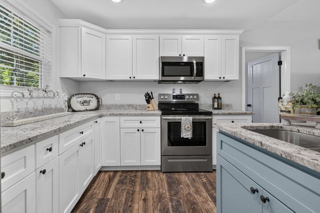 371 Holly Grove Rd, Lewisburg, TN 37091