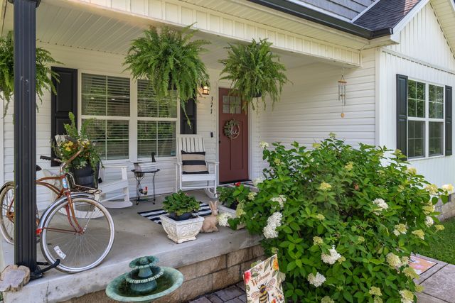 371 Holly Grove Rd, Lewisburg, TN 37091