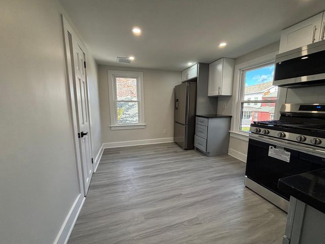 2 Scofield Place 2, Norwalk, CT 06855