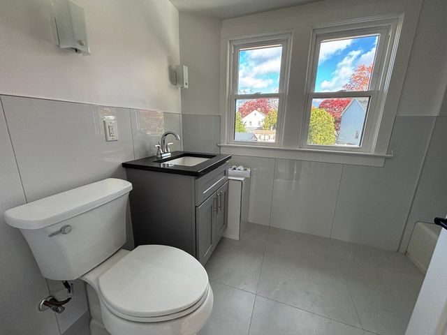 2 Scofield Place 2, Norwalk, CT 06855