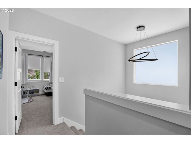 9228 Sw 50TH Ave, Portland, OR 97219