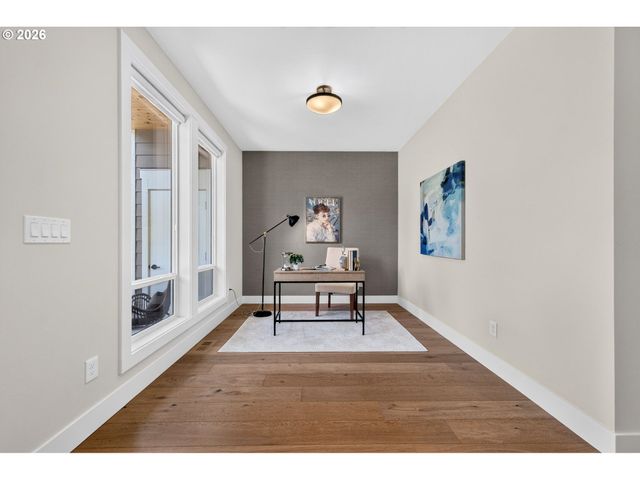 9228 Sw 50TH Ave, Portland, OR 97219
