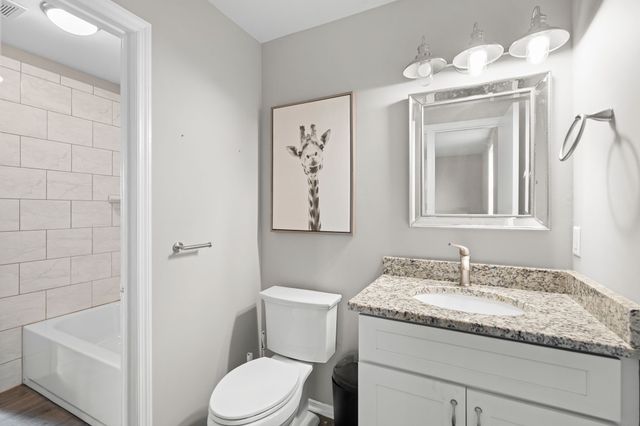 1204 Massman Dr, Nashville, TN 37217