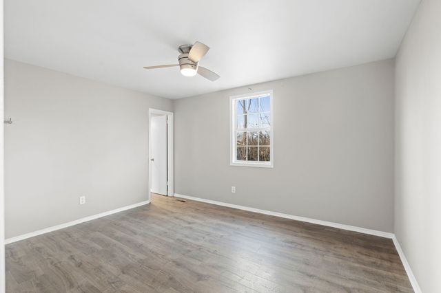 1204 Massman Dr, Nashville, TN 37217