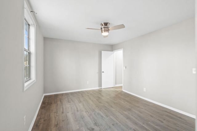 1204 Massman Dr, Nashville, TN 37217