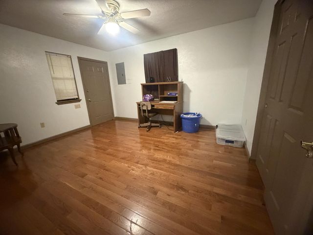 8732 Old State Highway 28, Pikeville, TN 37367