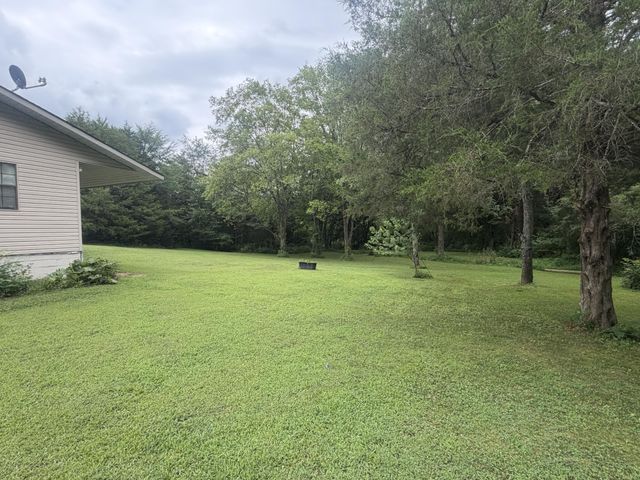 8732 Old State Highway 28, Pikeville, TN 37367