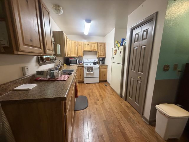 8732 Old State Highway 28, Pikeville, TN 37367