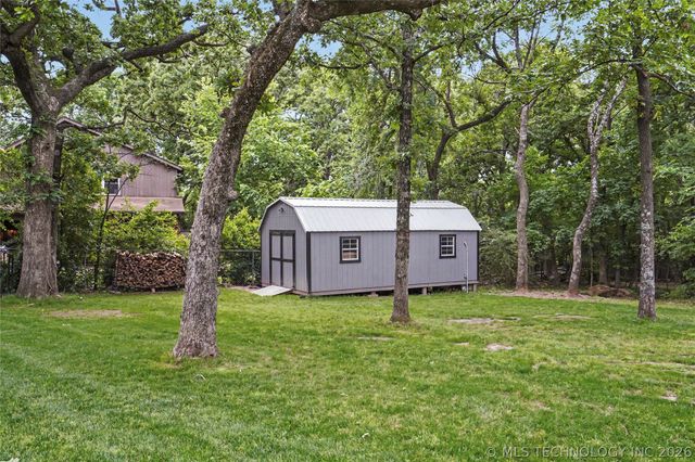 9012 S 41st West Avenue, Tulsa, OK 74132