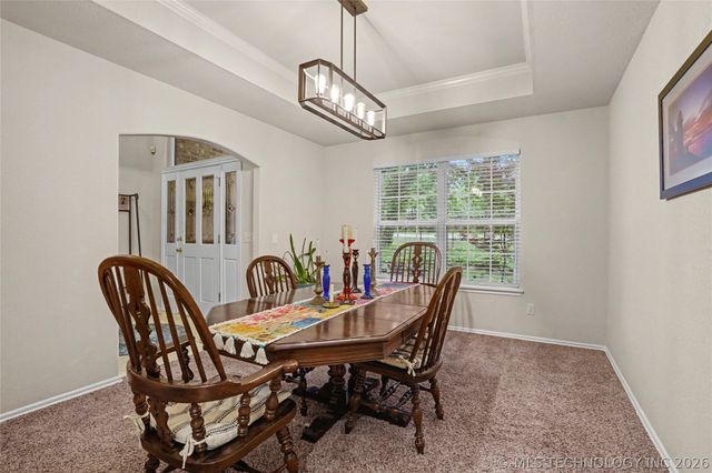 9012 S 41st West Avenue, Tulsa, OK 74132