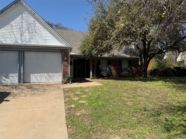 2307 Harrington Court, Euless, TX 76039