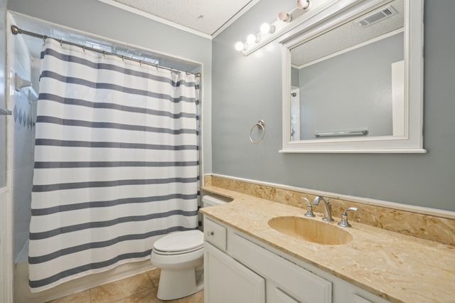 2307 Harrington Court, Euless, TX 76039