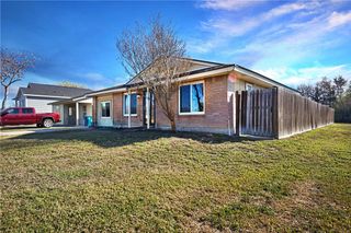 2700 Avenue D, Ingleside, TX 78362