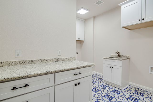 6301 Big Elk Drive, Fort Worth, TX 76140