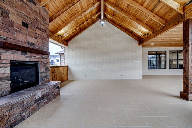 6301 Big Elk Drive, Fort Worth, TX 76140