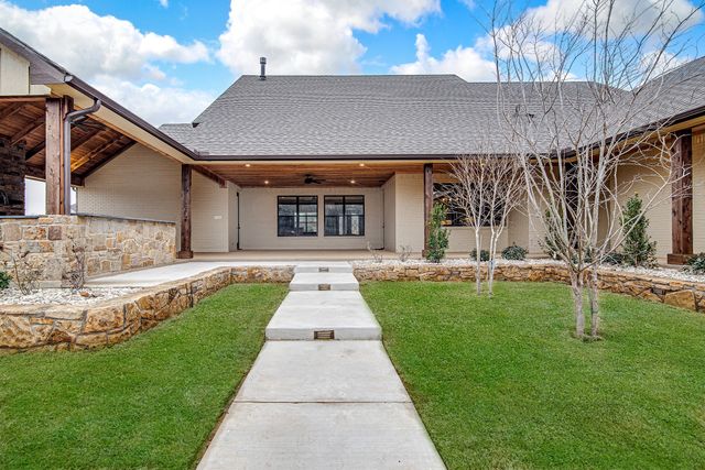 6301 Big Elk Drive, Fort Worth, TX 76140