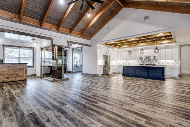 6301 Big Elk Drive, Fort Worth, TX 76140