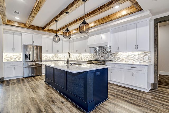 6301 Big Elk Drive, Fort Worth, TX 76140