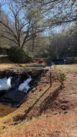 207 Receptive Drive 29, Glenville, NC 28736