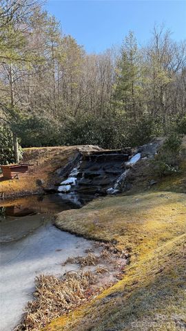 207 Receptive Drive 29, Glenville, NC 28736