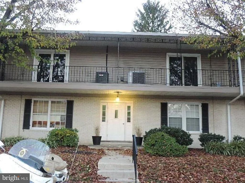 2 CENTER RD #2-B2, Towson, MD 21286