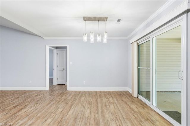 109 Brooke Ridge Drive, Thomasville, NC 27360