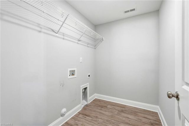 109 Brooke Ridge Drive, Thomasville, NC 27360