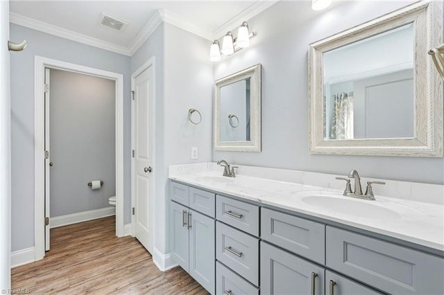 109 Brooke Ridge Drive, Thomasville, NC 27360