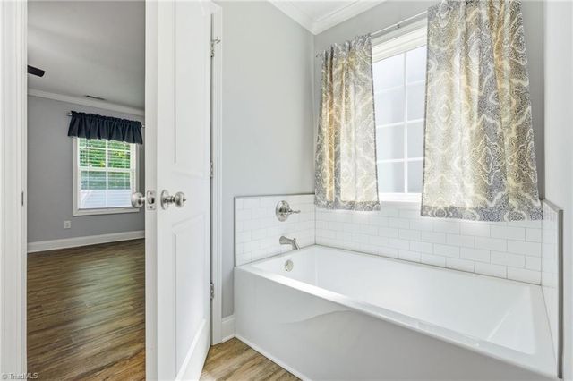 109 Brooke Ridge Drive, Thomasville, NC 27360