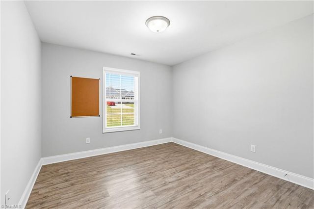 109 Brooke Ridge Drive, Thomasville, NC 27360