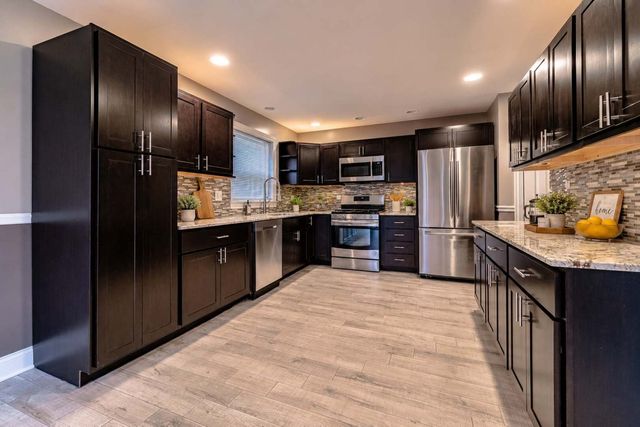 2115 121st Street, Blue Island, IL 60406