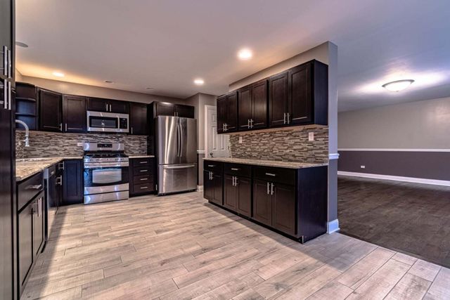 2115 121st Street, Blue Island, IL 60406