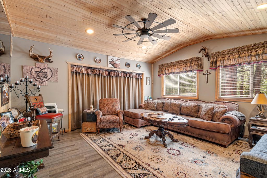 Image 11 of property listing at 1659 MORMON Road, Happy Jack, AZ 86024