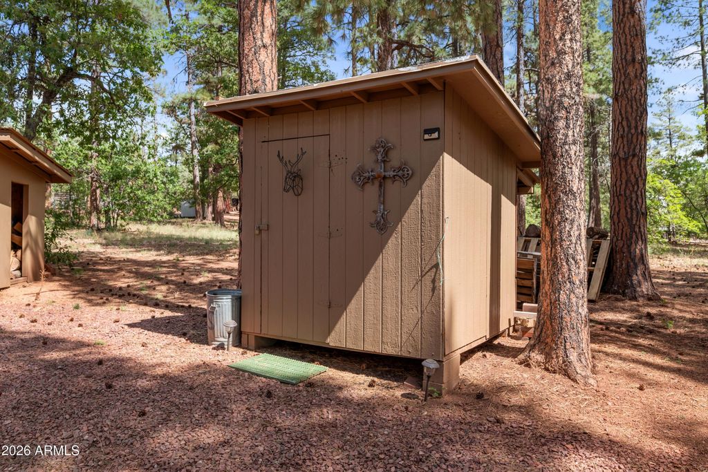 Image 31 of property listing at 1659 MORMON Road, Happy Jack, AZ 86024