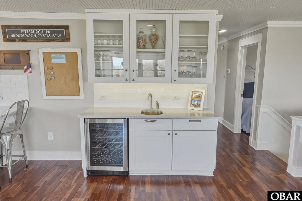 Image 15 of property listing at 12 Fourth Avenue Lot 19, Southern Shores, NC 27949