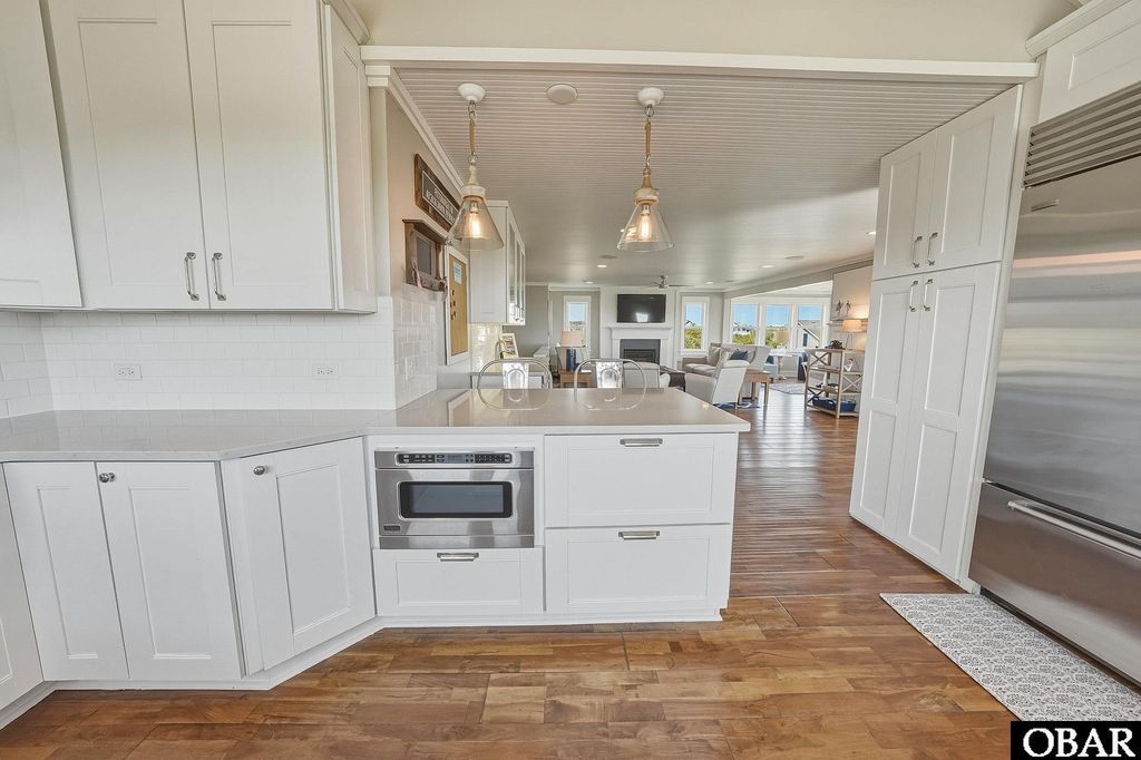 Image 22 of property listing at 12 Fourth Avenue Lot 19, Southern Shores, NC 27949